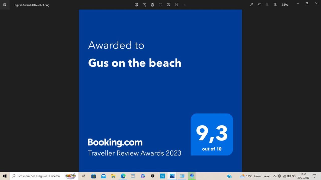 Gus On The Beach Куарту-Сант'Елена Екстер'єр фото